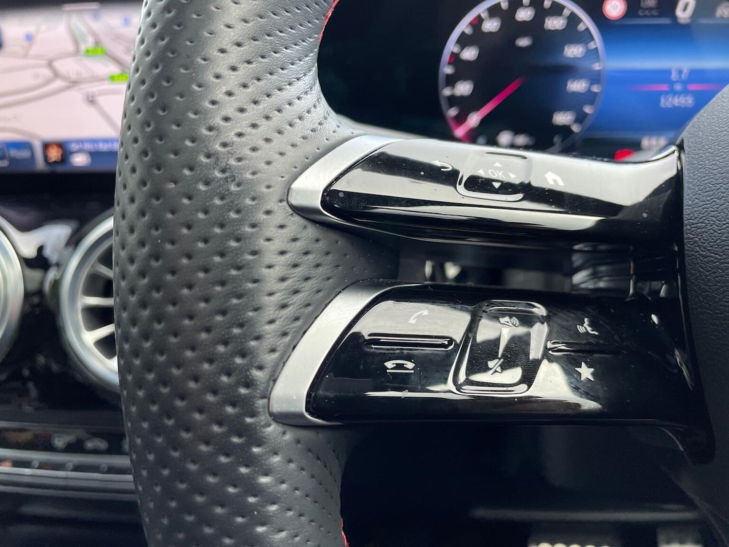 Used Mercedes-Benz GLA 2024 for sale - 77034567: Photo 26