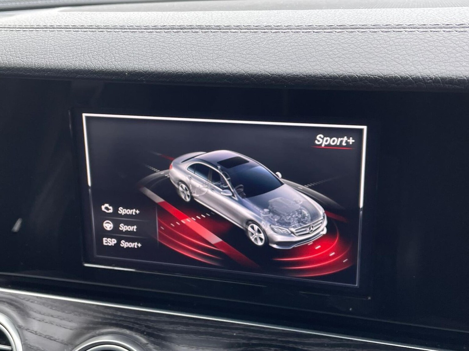 Used Mercedes-Benz E-Class 2018 for sale - 76149466: Photo 25