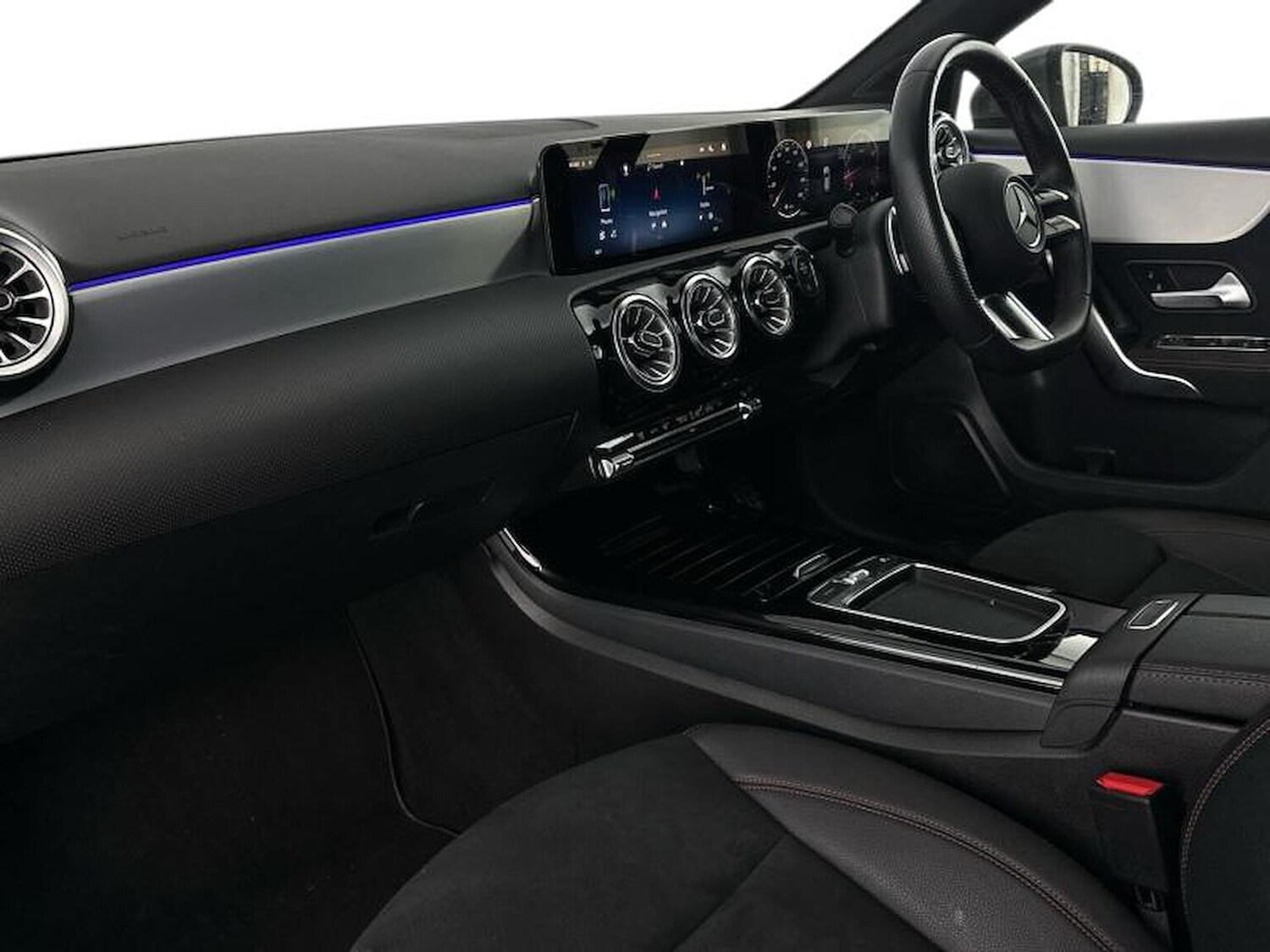 Used Mercedes-Benz A-Class 2024 for sale - 76383363: Photo 5