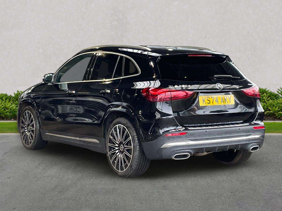 Used Mercedes-Benz GLA 2024 for sale - 78106379: Photo 2