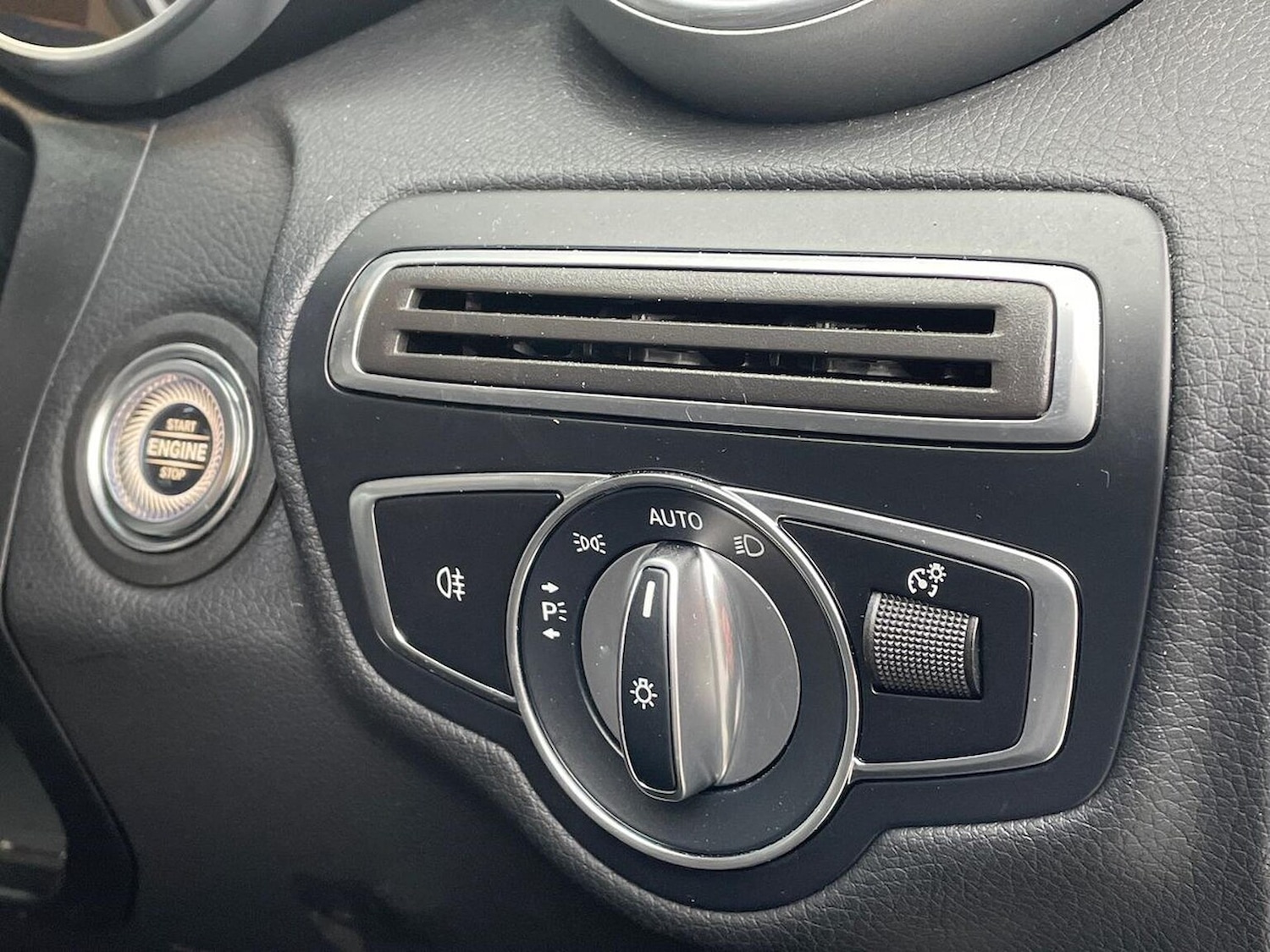 Used Mercedes-Benz C Class 2021 for sale - 77078025: Photo 22