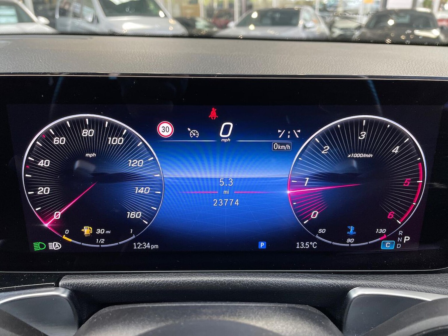 Used Mercedes-Benz GLB 2024 for sale - 76490550: Photo 10