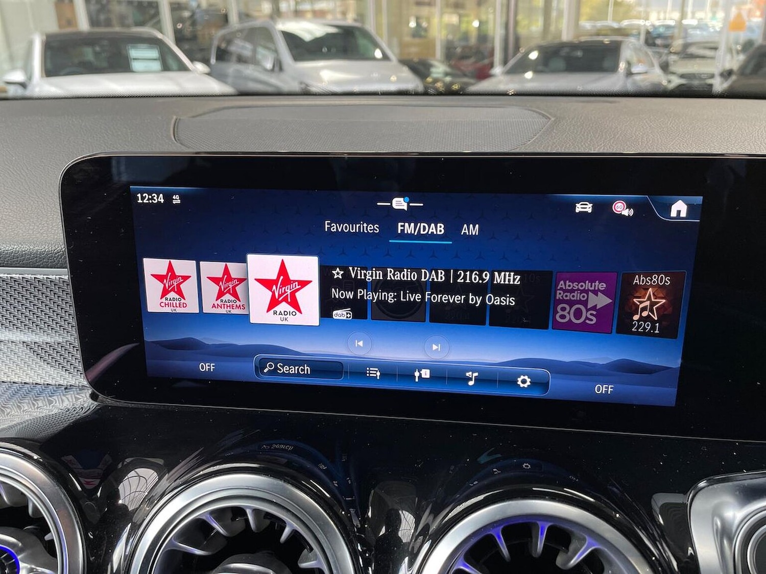 Used Mercedes-Benz GLB 2024 for sale - 76490550: Photo 12