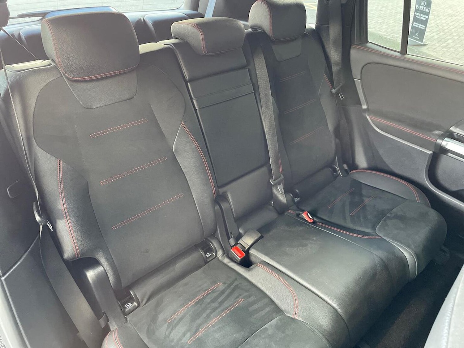 Used Mercedes-Benz GLB 2024 for sale - 76490550: Photo 16