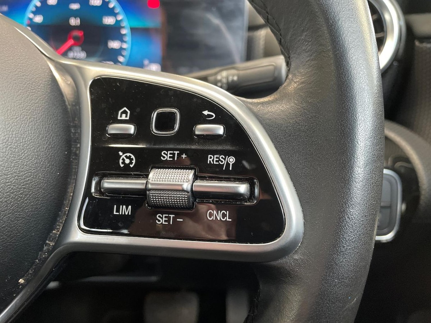 Used Mercedes-Benz A-Class 2021 for sale - 76127275: Photo 27