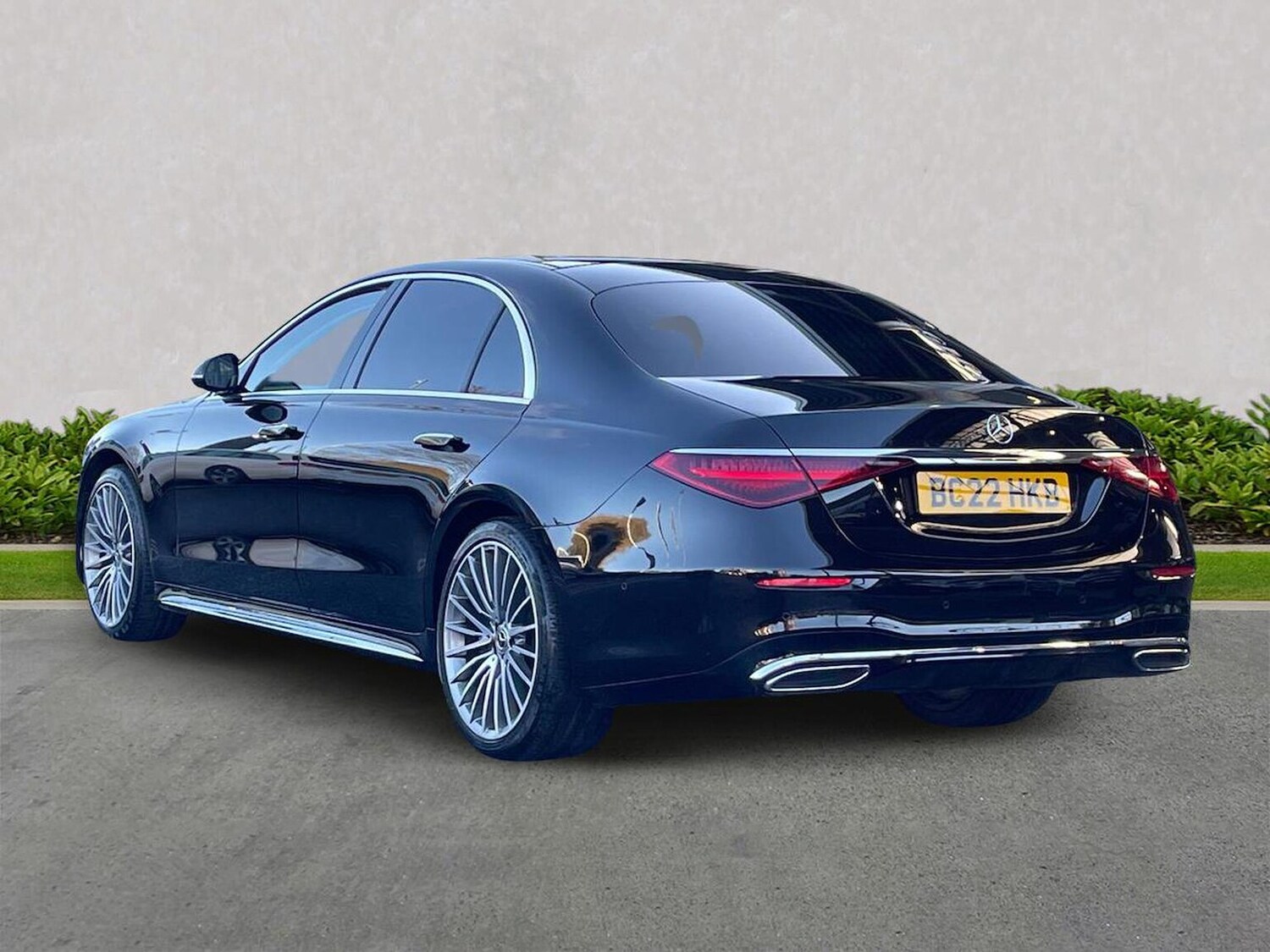 Used Mercedes-Benz S Class 2022 for sale - 76763445: Photo 2