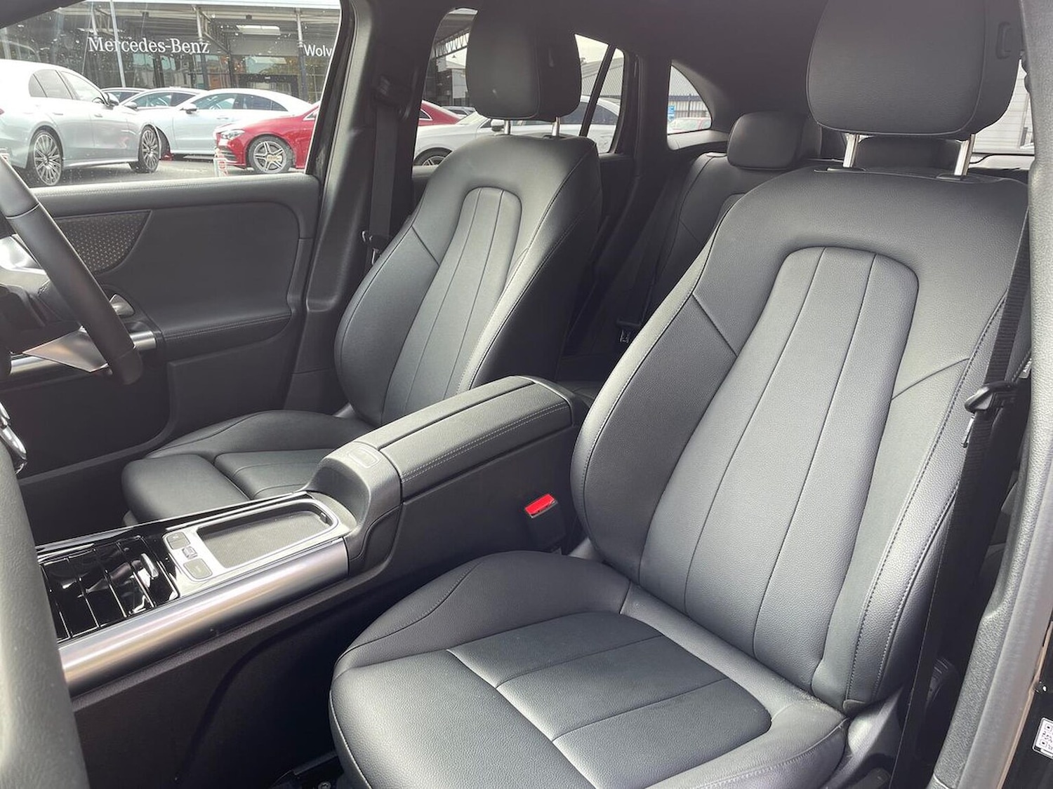 Used Mercedes-Benz EQA 2024 for sale - 76115481: Photo 31