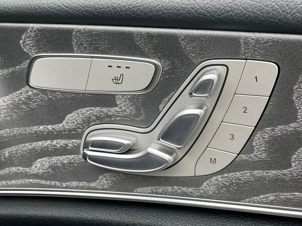 Used Mercedes-Benz E Class 2021 for sale - 76310135: Photo 30