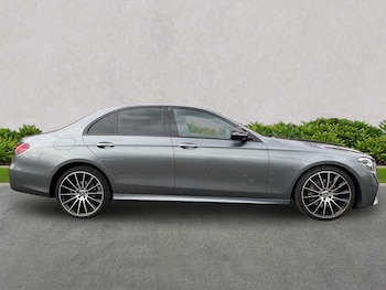 Used Mercedes-Benz E Class 2021 for sale - 76310135: Photo 3