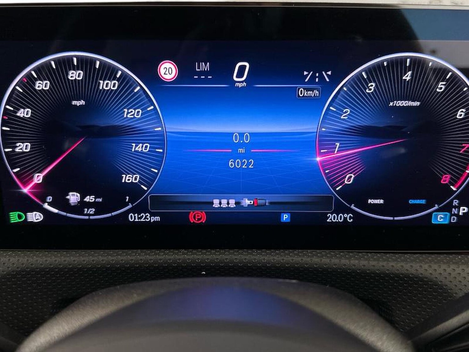 Used Mercedes-Benz CLA 2024 for sale - 76383360: Photo 3