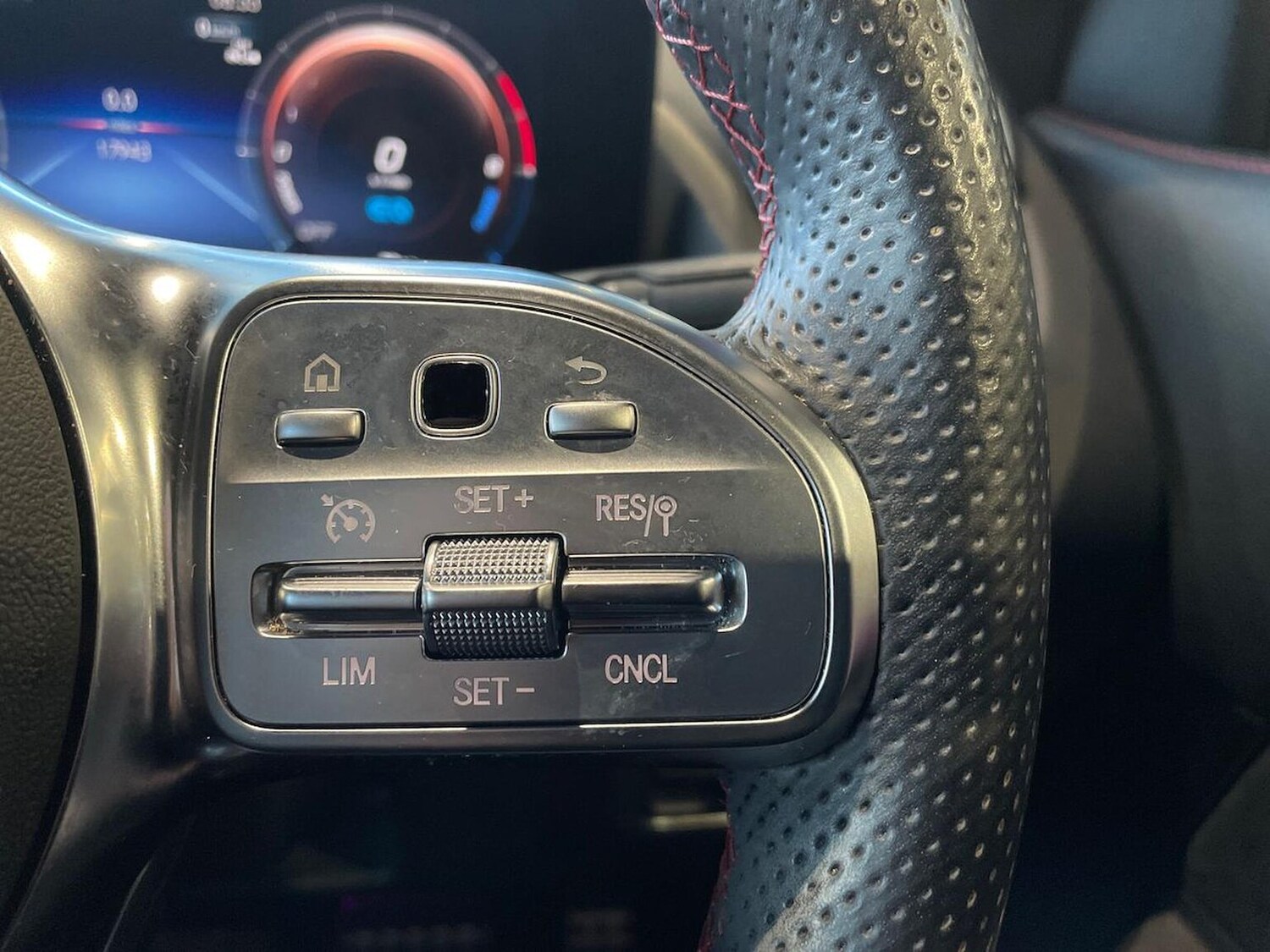 Used Mercedes-Benz GLA 2023 for sale - 77488487: Photo 27