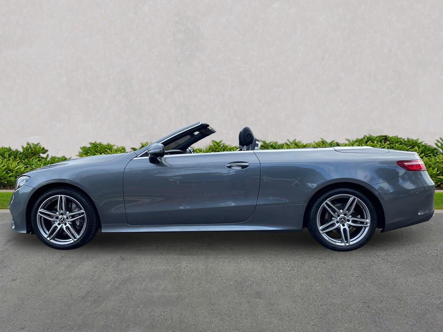 Used Mercedes-Benz E Class 2018 for sale - 76340632: Photo 19