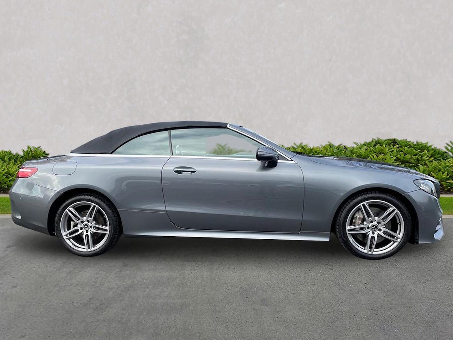 Used Mercedes-Benz E Class 2018 for sale - 76340632: Photo 3
