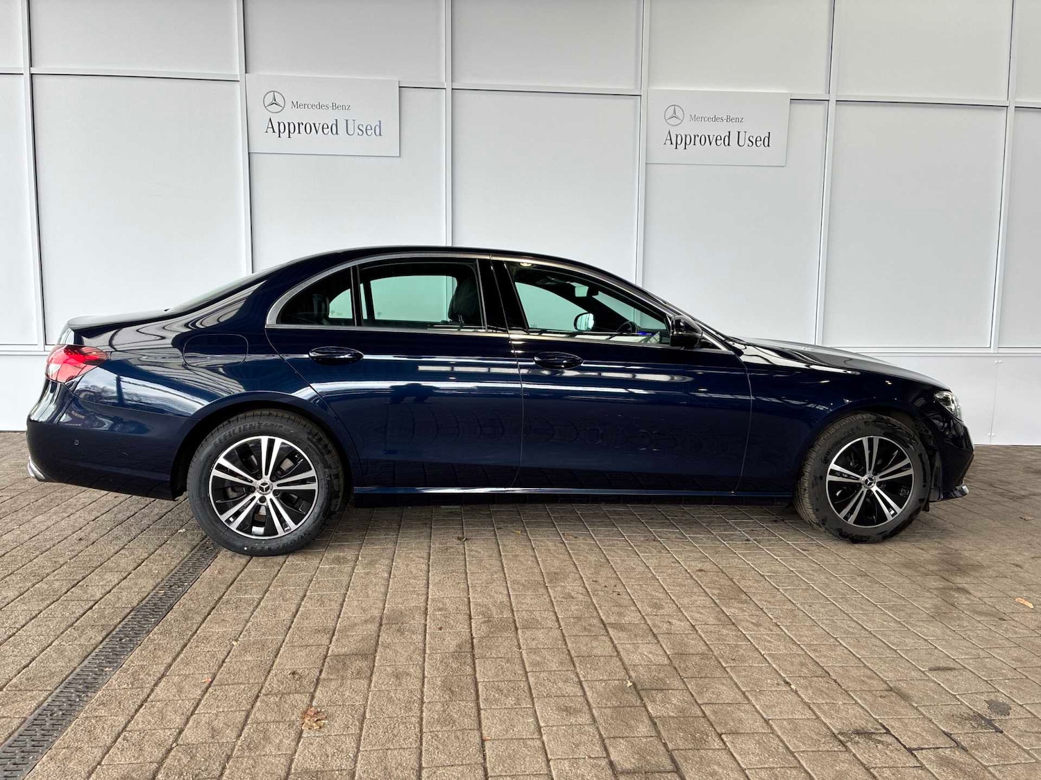 Used Mercedes-Benz E Class 2021 for sale - 78196098: Photo 3