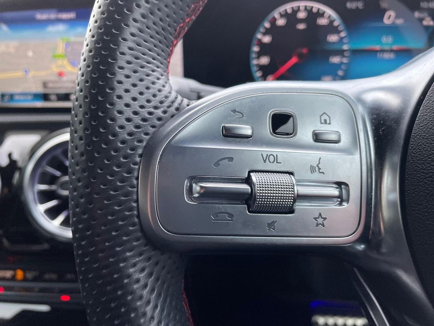 Used Mercedes-Benz A-Class 2023 for sale - 77024309: Photo 28