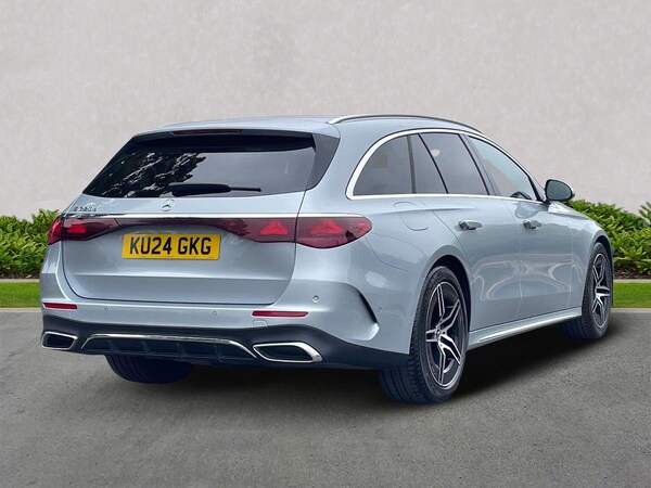 Used Mercedes-Benz E-Class 2024 for sale - 75617256: Photo 18