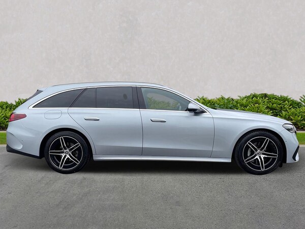 Used Mercedes-Benz E-Class 2024 for sale - 75617256: Photo 3