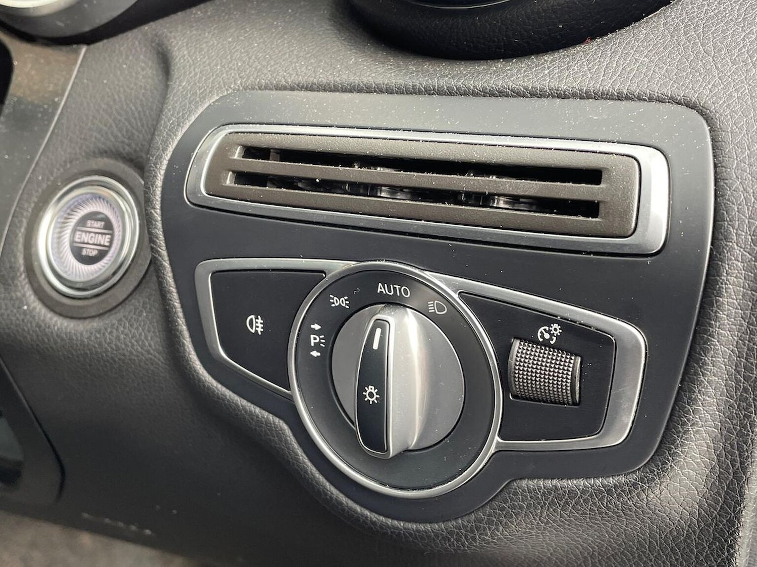 Used Mercedes-Benz C Class 2020 for sale - 76403434: Photo 22