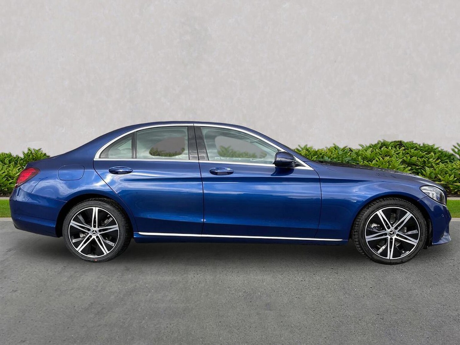 Used Mercedes-Benz C Class 2020 for sale - 76403434: Photo 3