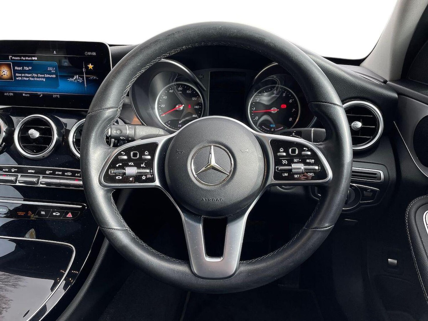 Used Mercedes-Benz C Class 2020 for sale - 76403434: Photo 9