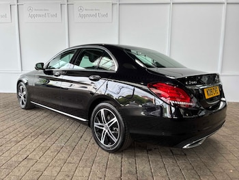 Used Mercedes-Benz C Class 2019 for sale - 78909755: Photo