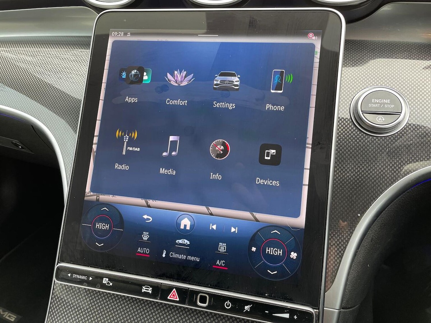 Used Mercedes-Benz C Class 2024 for sale - 76982888: Photo 11