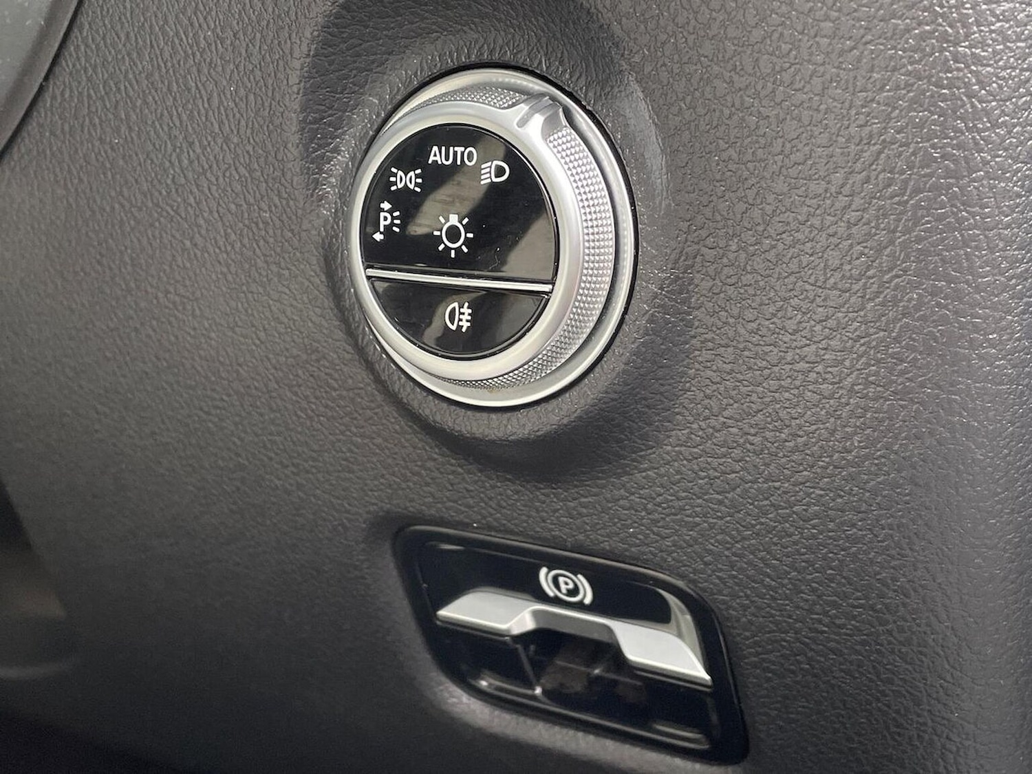 Used Mercedes-Benz C Class 2024 for sale - 76982888: Photo 22