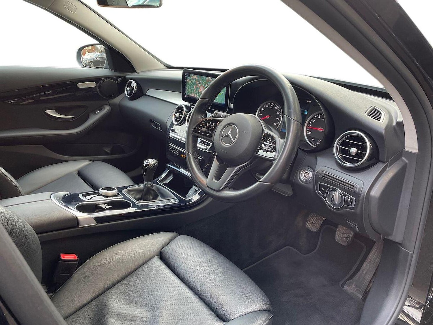 Used Mercedes-Benz C Class 2019 for sale - 77056944: Photo 17