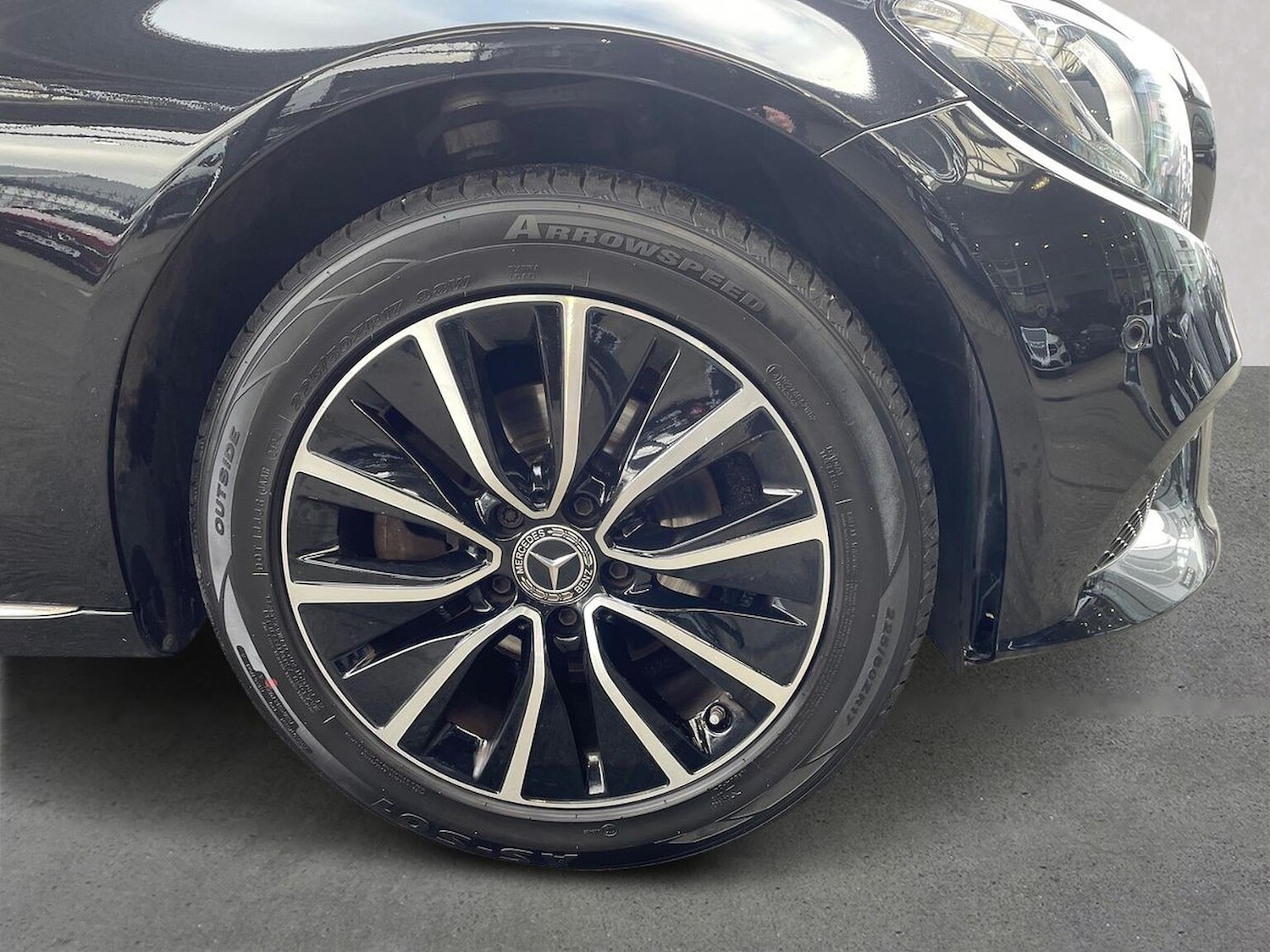 Used Mercedes-Benz C Class 2019 for sale - 77056944: Photo 8