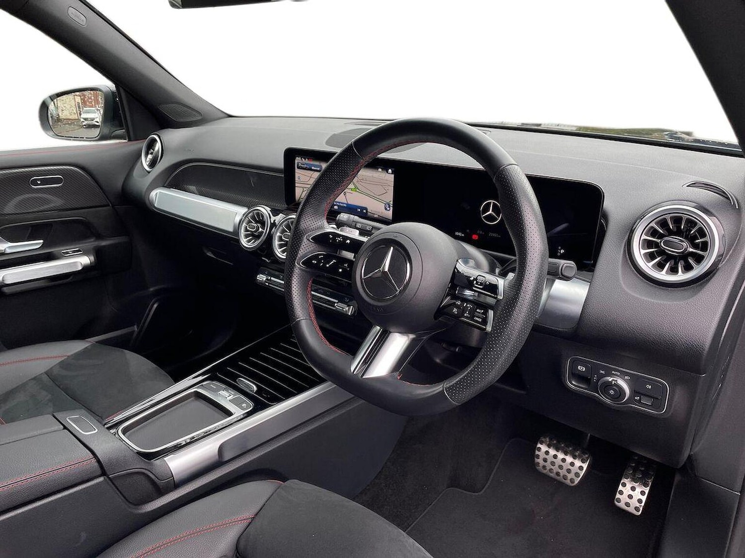 Used Mercedes-Benz GLB 2024 for sale - 76490552: Photo 17