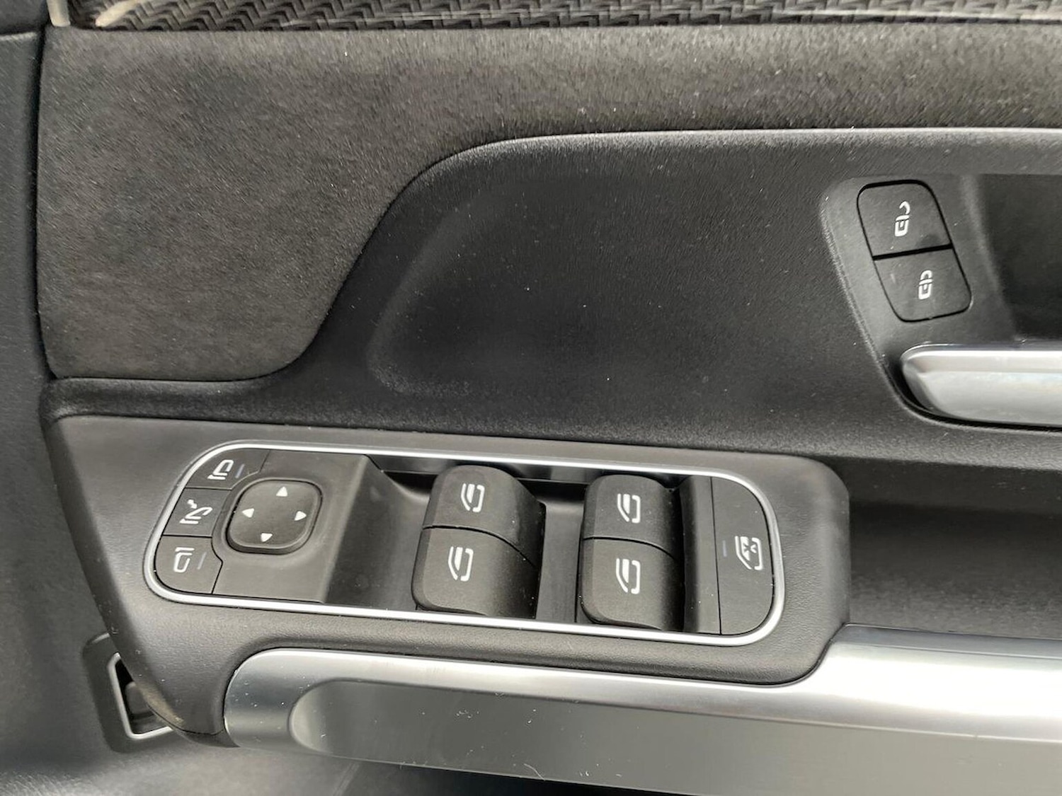 Used Mercedes-Benz GLB 2024 for sale - 76490552: Photo 23