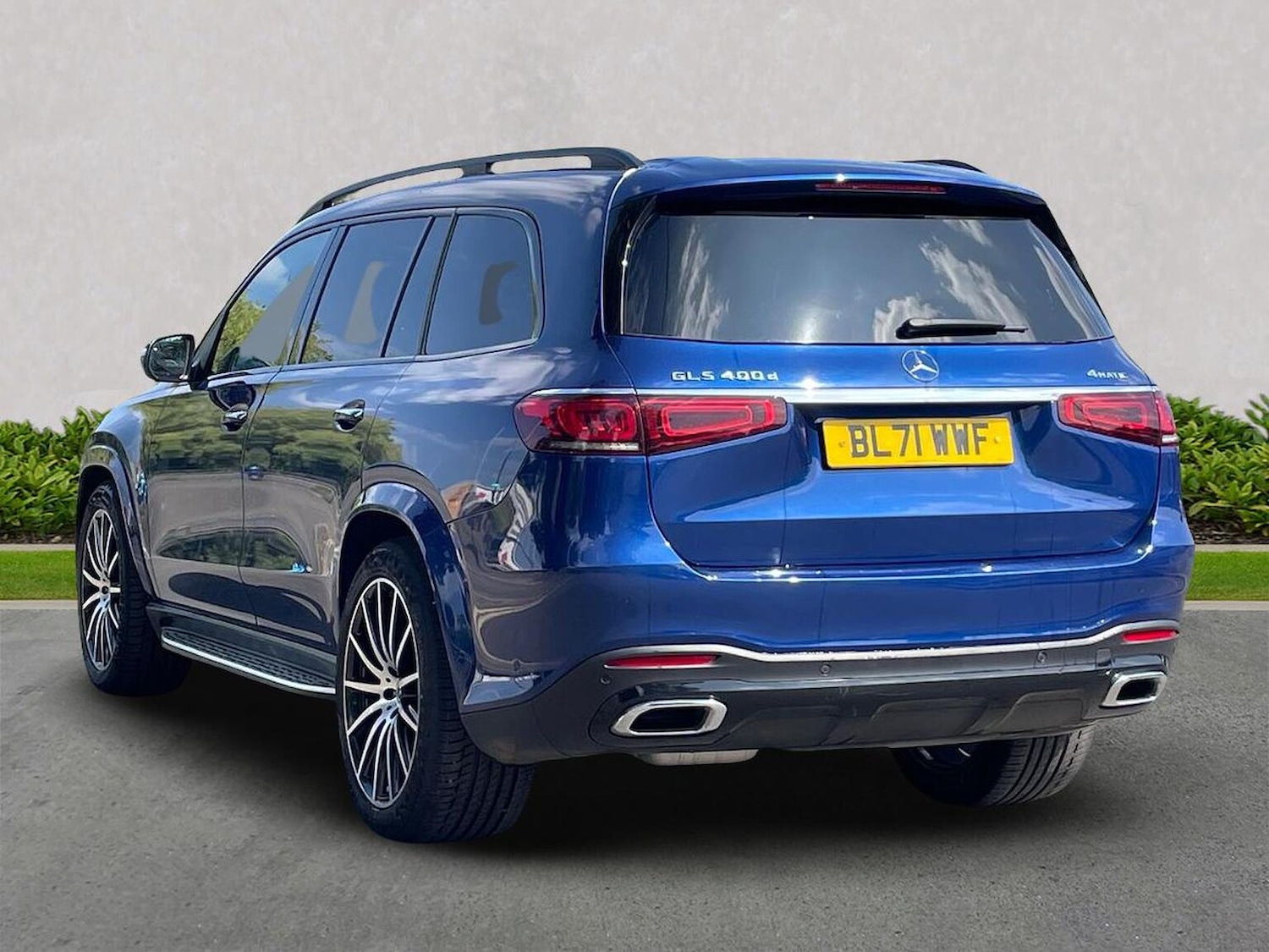 Used Mercedes-Benz GLS 2022 for sale - 76693411: Photo 2