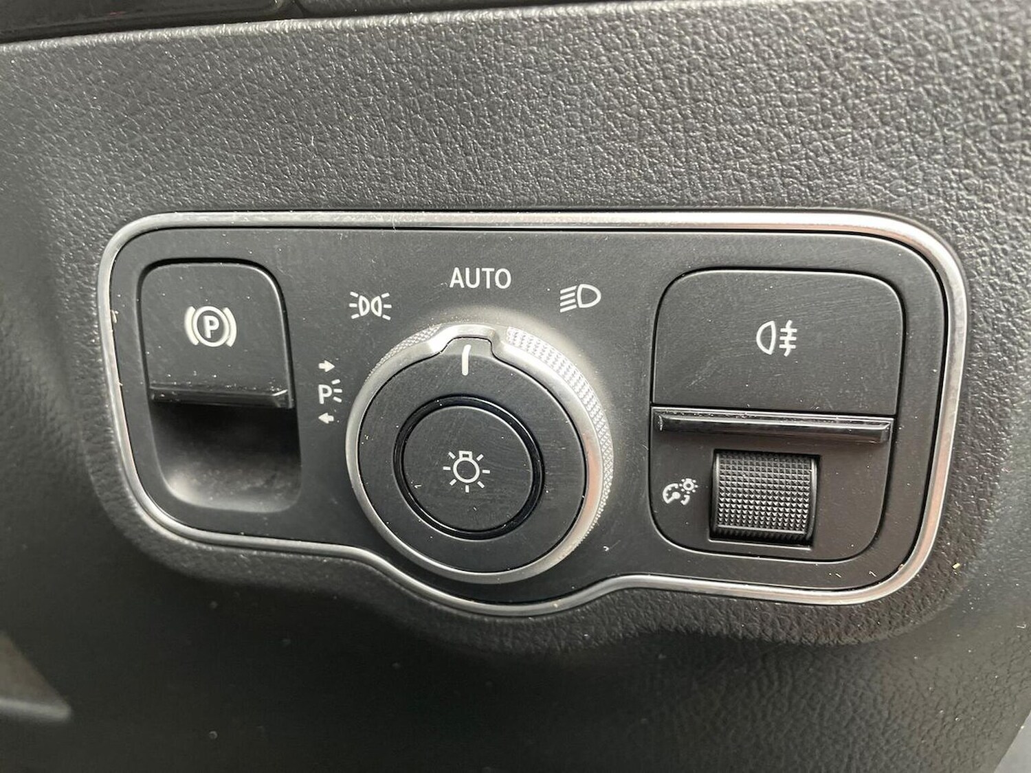 Used Mercedes-Benz EQA 2023 for sale - 76905062: Photo 22