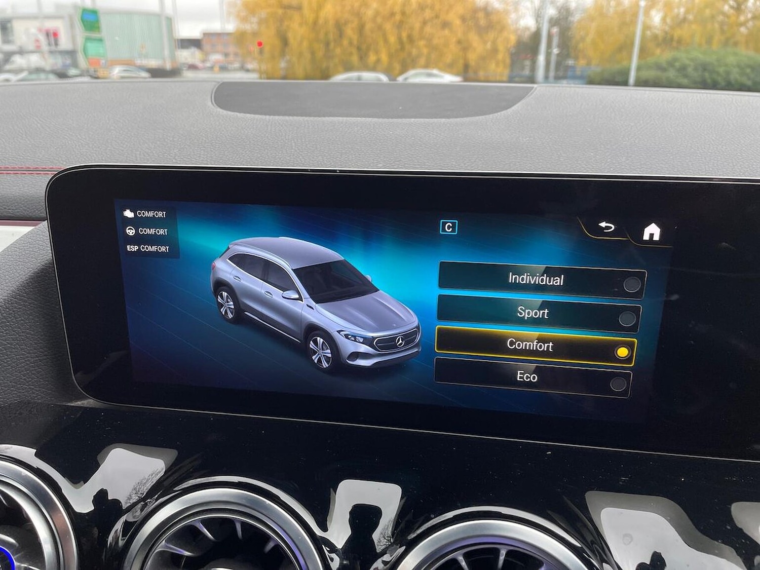 Used Mercedes-Benz EQA 2023 for sale - 76905062: Photo 25