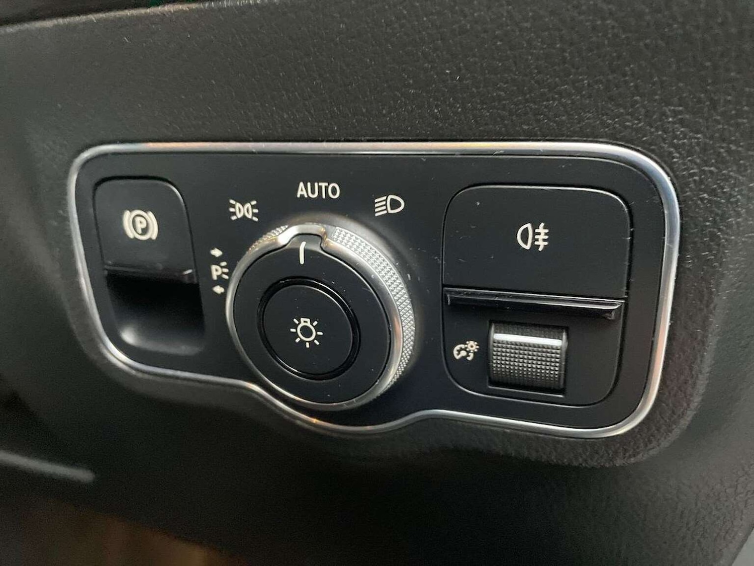 Used Mercedes-Benz GLA 2021 for sale - 77590352: Photo 24