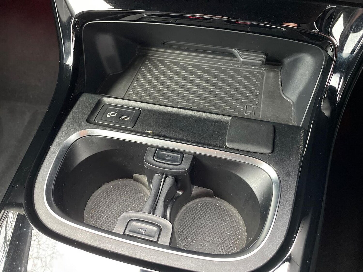 Used Mercedes-Benz A-Class 2020 for sale - 76490554: Photo 32