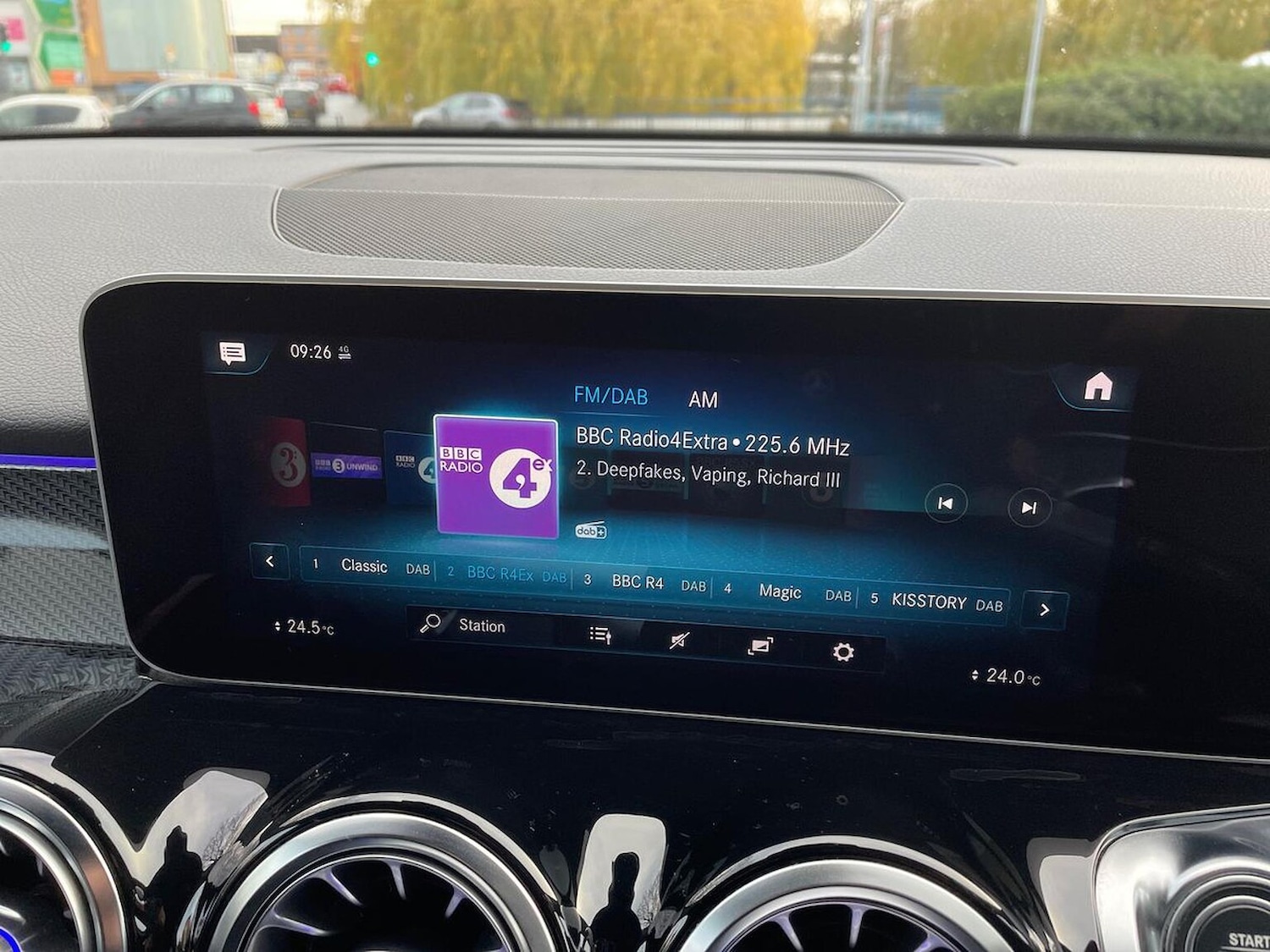 Used Mercedes-Benz GLB 2020 for sale - 76762406: Photo 12