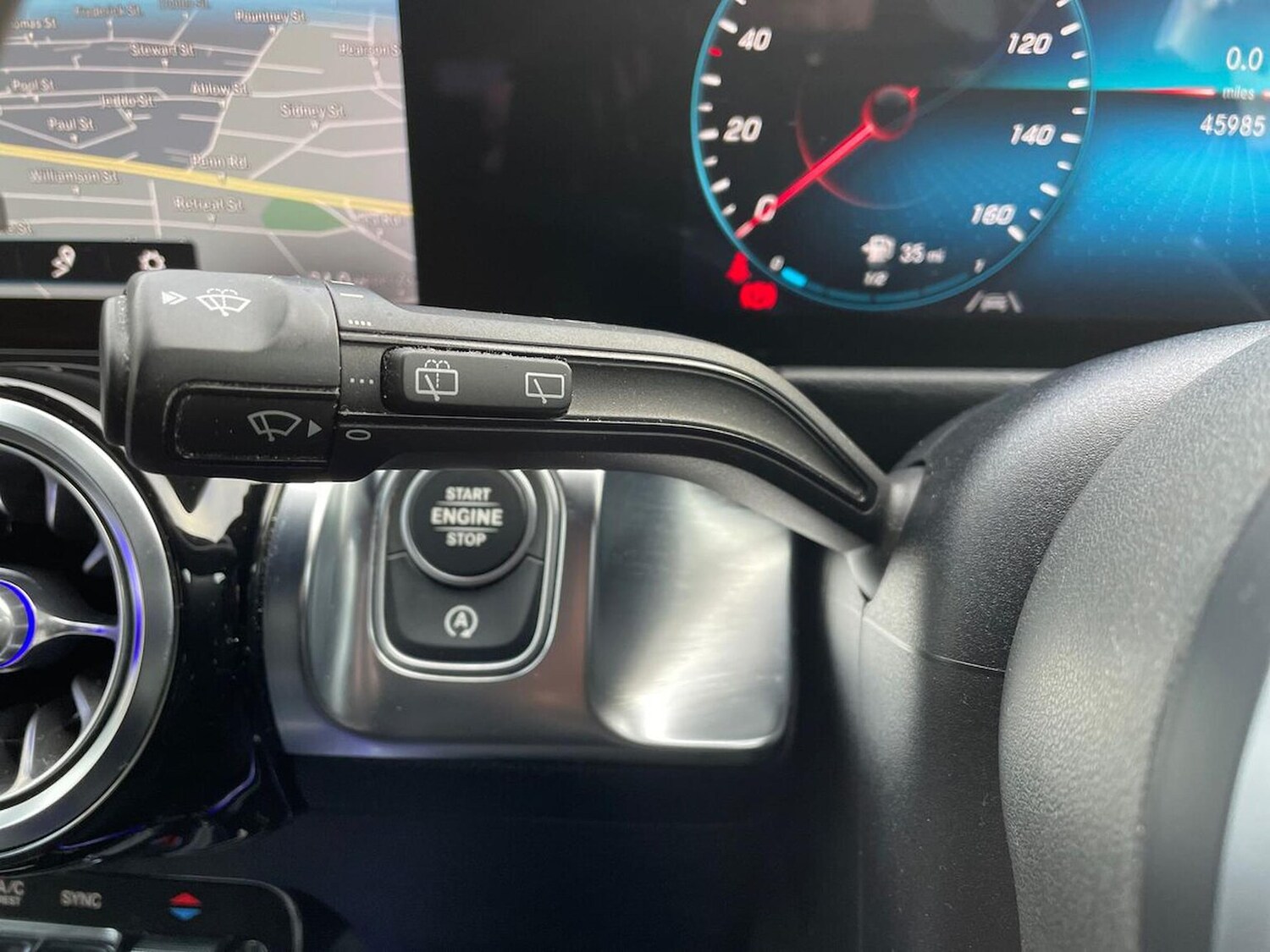 Used Mercedes-Benz GLB 2020 for sale - 76762406: Photo 28