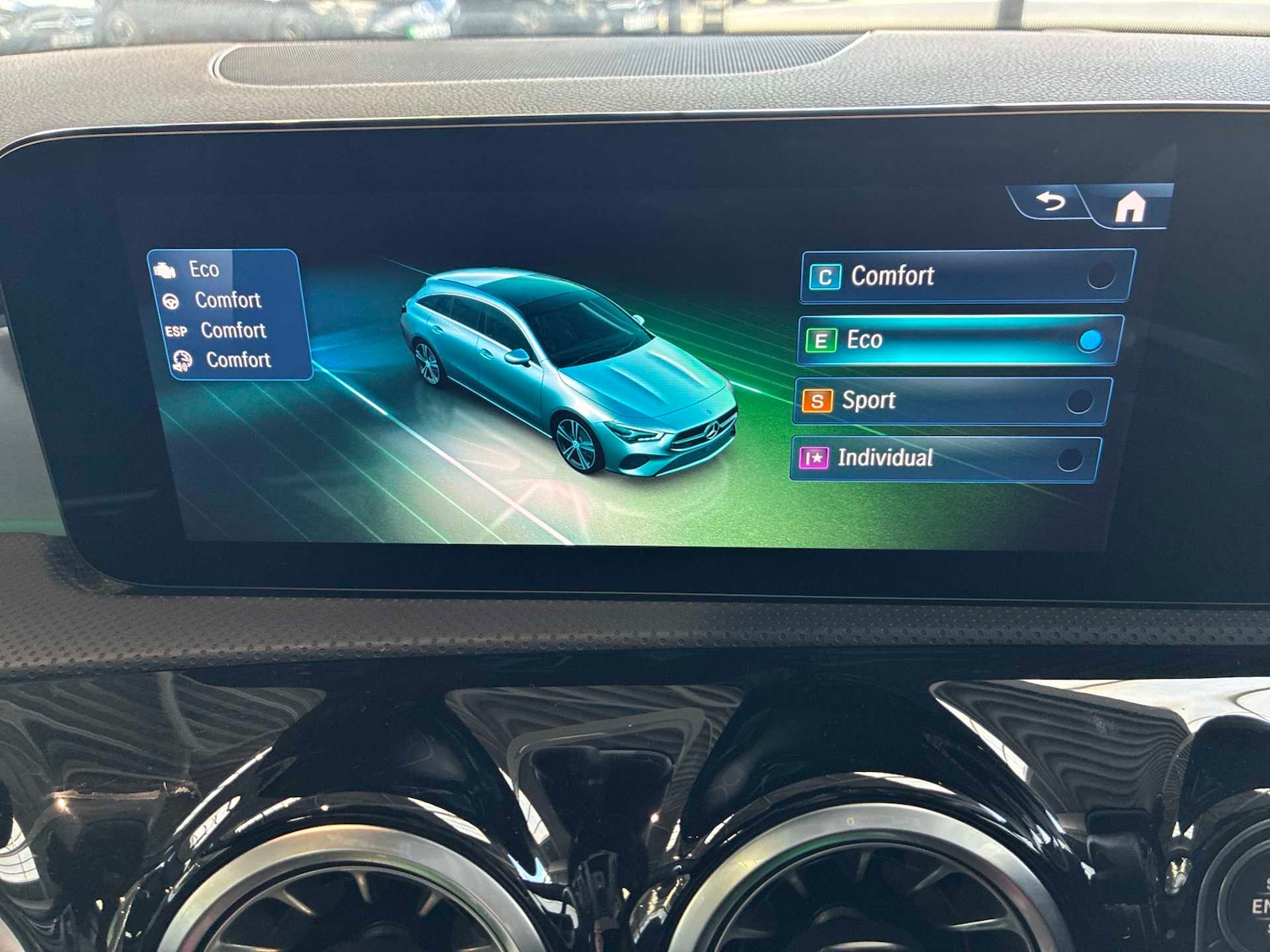 Used Mercedes-Benz CLA 2025 for sale - 78108008: Photo 40