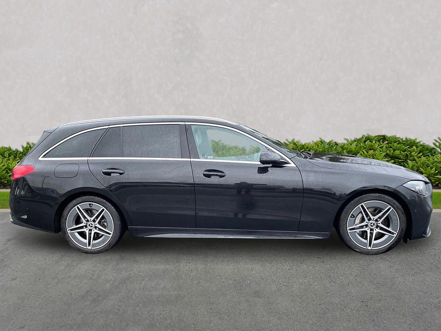 Used Mercedes-Benz C Class 2024 for sale - 76863965: Photo 3