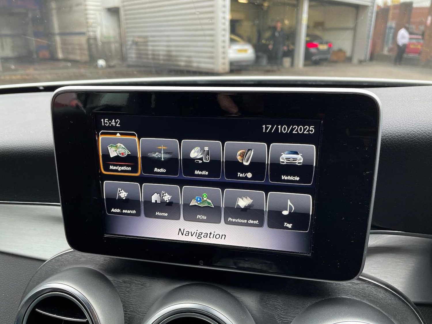 Used Mercedes-Benz C Class 2017 for sale - 76310136: Photo 11