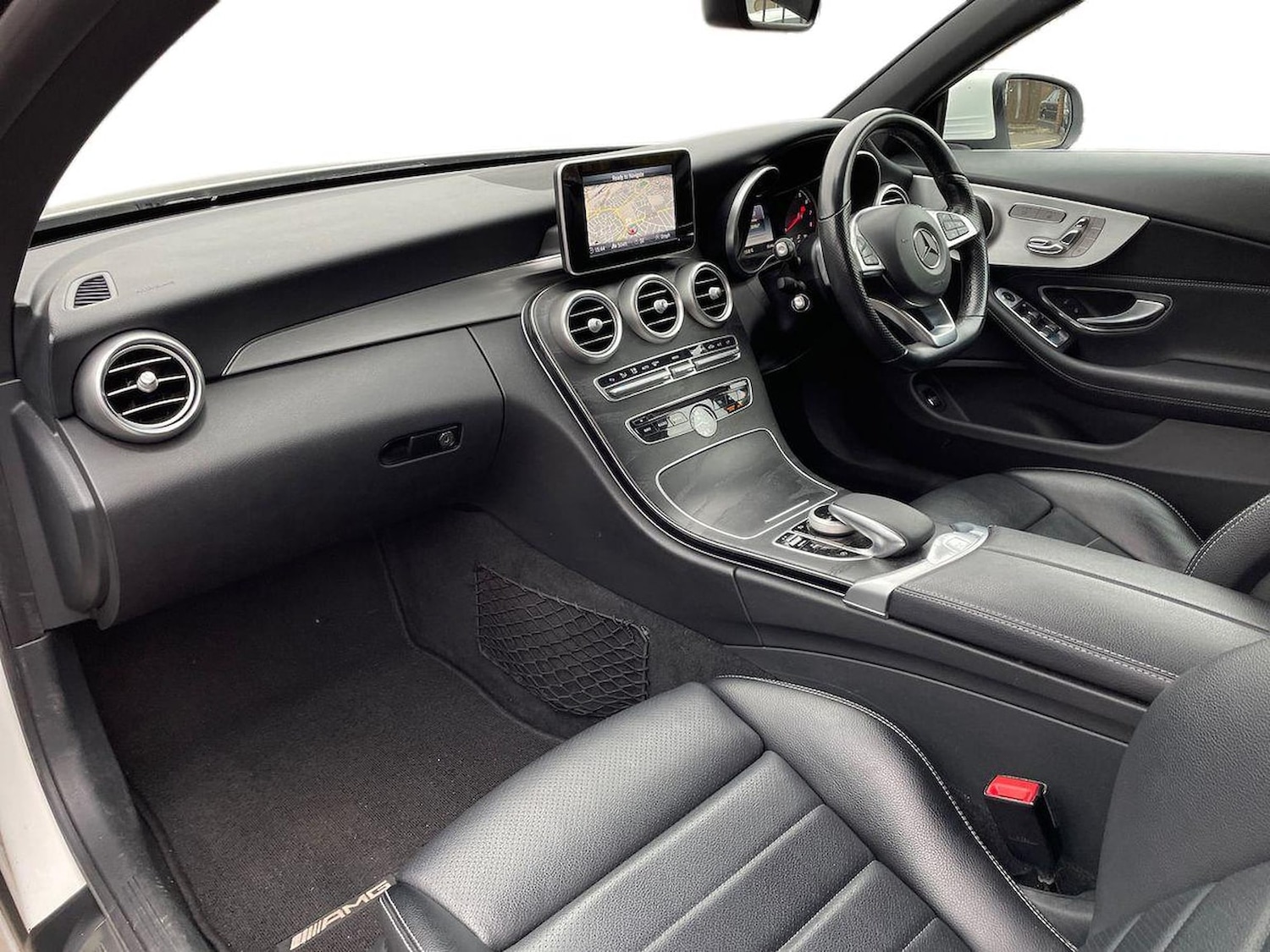 Used Mercedes-Benz C Class 2017 for sale - 76310136: Photo 7