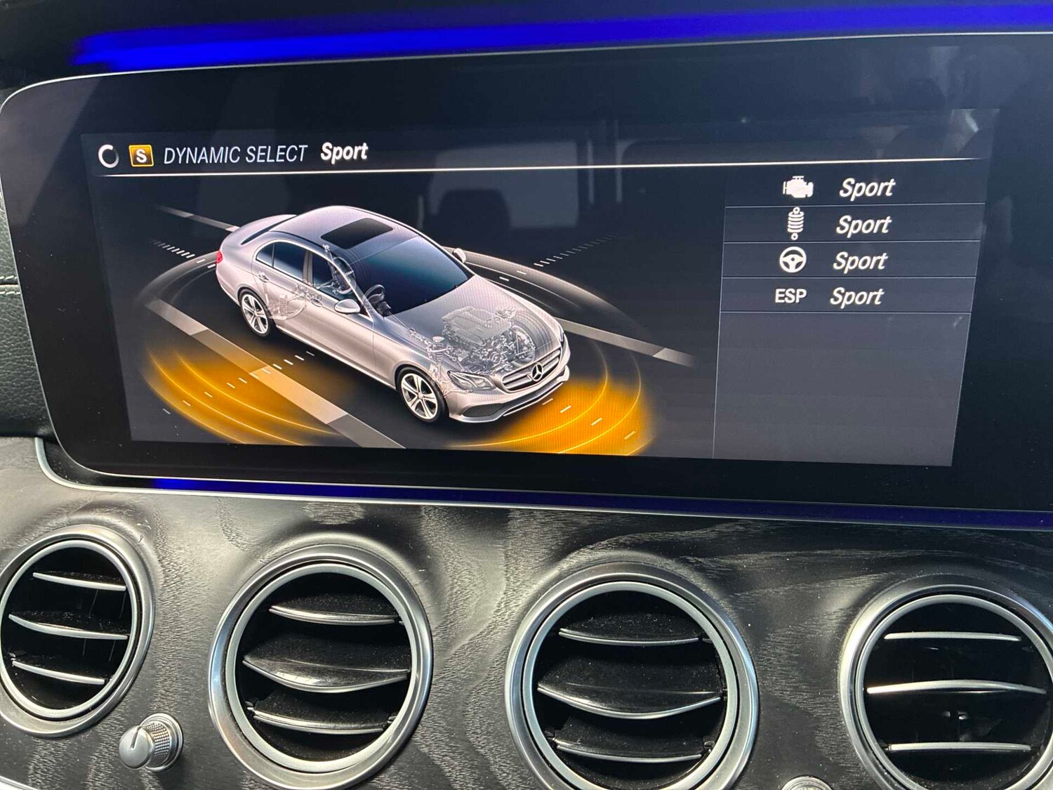 Used Mercedes-Benz E Class 2019 for sale - 78196516: Photo 40