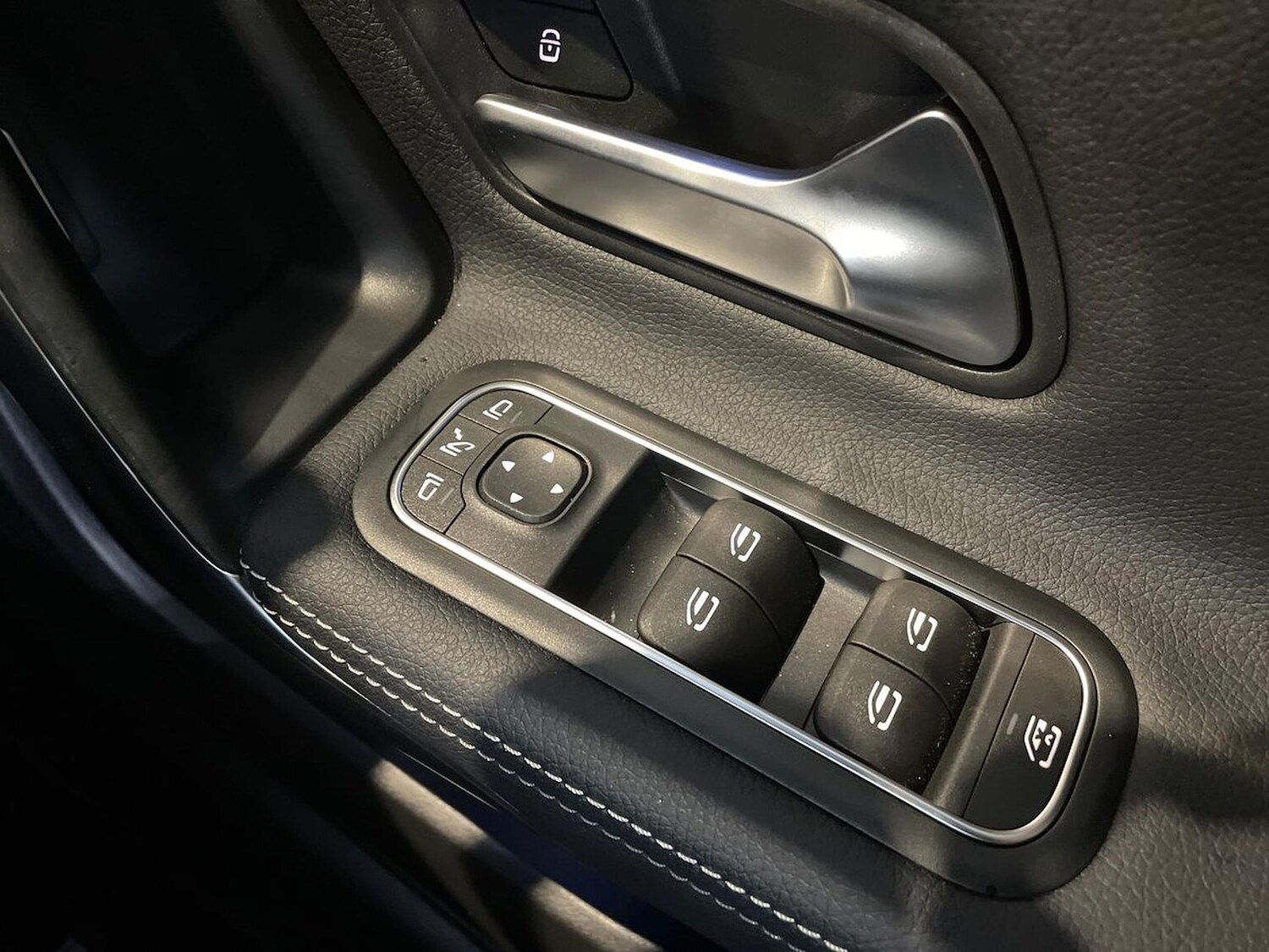 Used Mercedes-Benz CLA 2024 for sale - 76637773: Photo 31