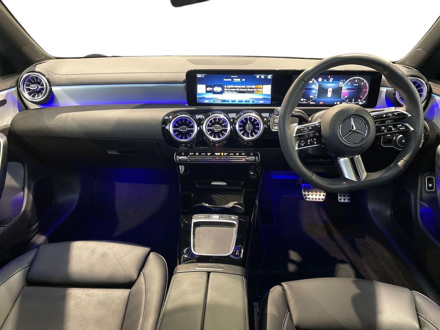 Used Mercedes-Benz CLA 2024 for sale - 76637773: Photo 8