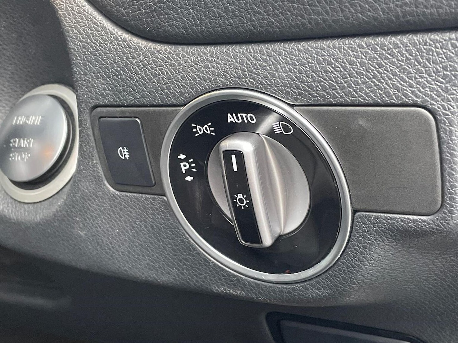 Used Mercedes-Benz GLA 2018 for sale - 76159588: Photo 22