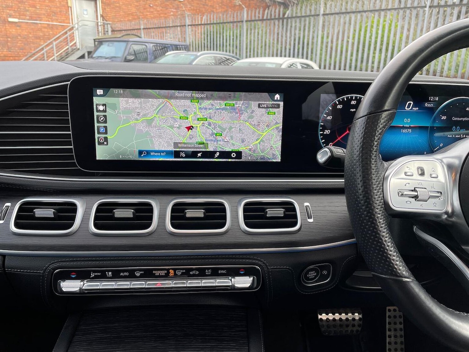 Used Mercedes-Benz GLE 2023 for sale - 76945886: Photo 13