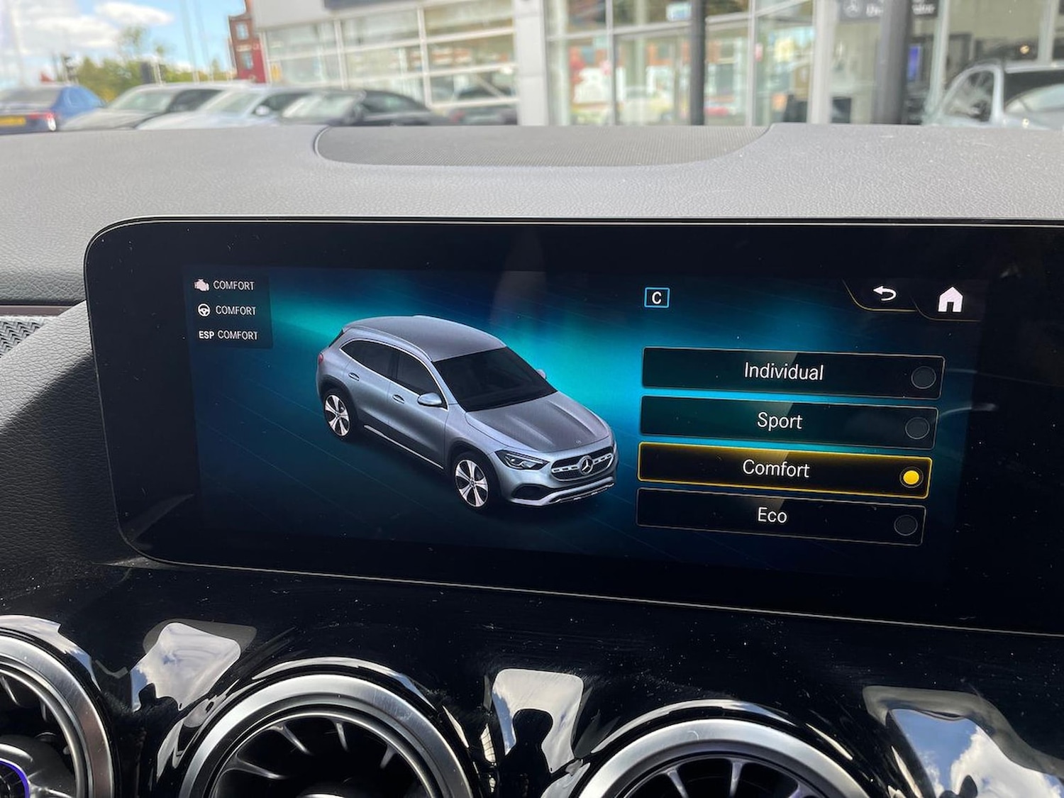 Used Mercedes-Benz GLA 2021 for sale - 76127271: Photo 25