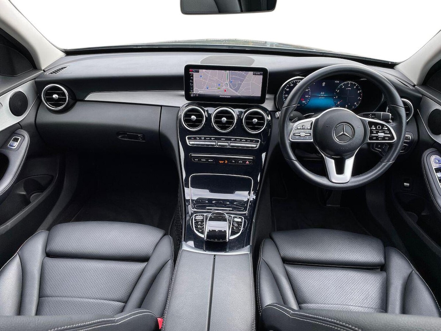 Used Mercedes-Benz C Class 2019 for sale - 76450607: Photo 8