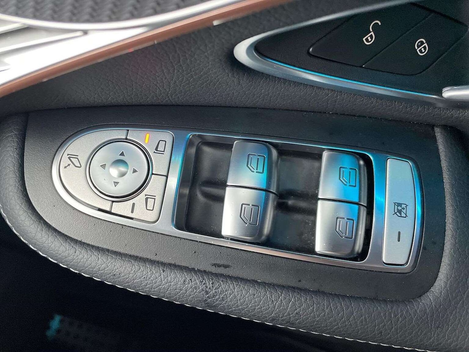 Used Mercedes-Benz EQC 2023 for sale - 77662532: Photo 21